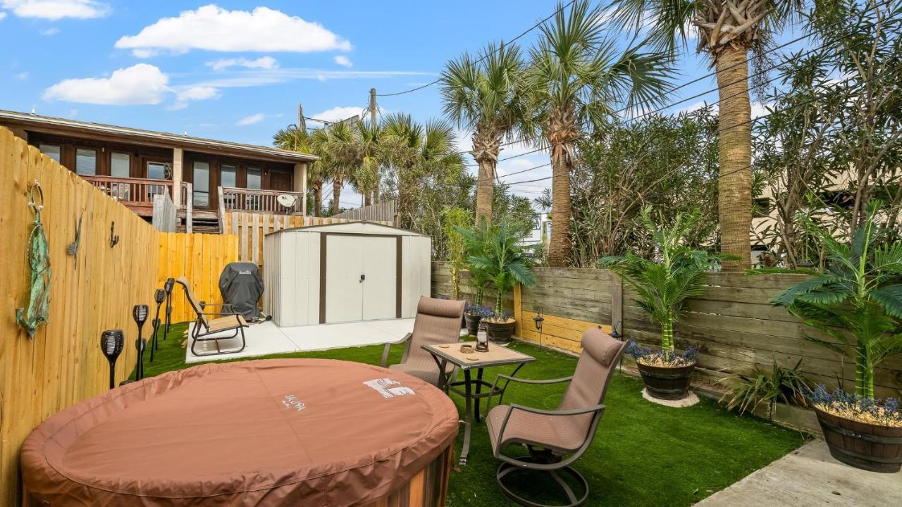 Pet Friendly Townhome With Gulf Views And Hot Tub Right Across From Beach And Schooners بنما سيتي بيتش المظهر الخارجي الصورة
