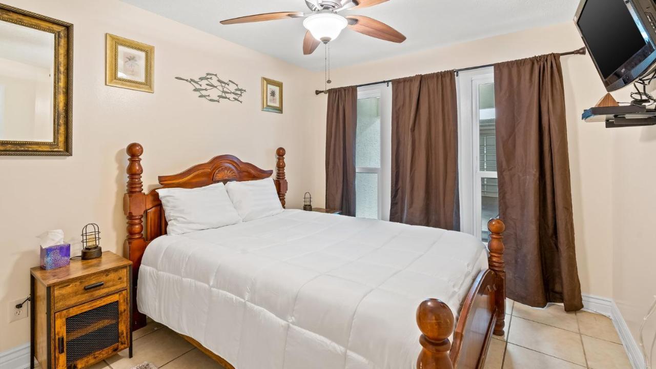 Pet Friendly Townhome With Gulf Views And Hot Tub Right Across From Beach And Schooners بنما سيتي بيتش المظهر الخارجي الصورة
